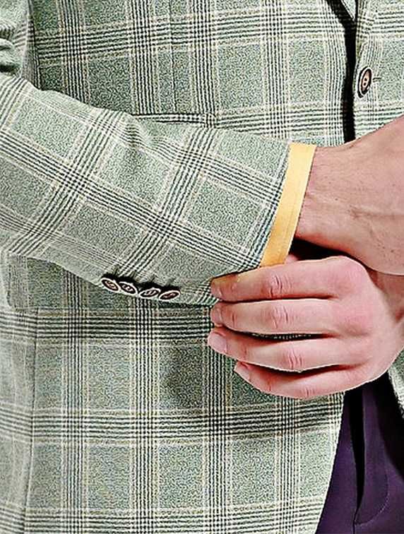 青绿色格纹西服上衣